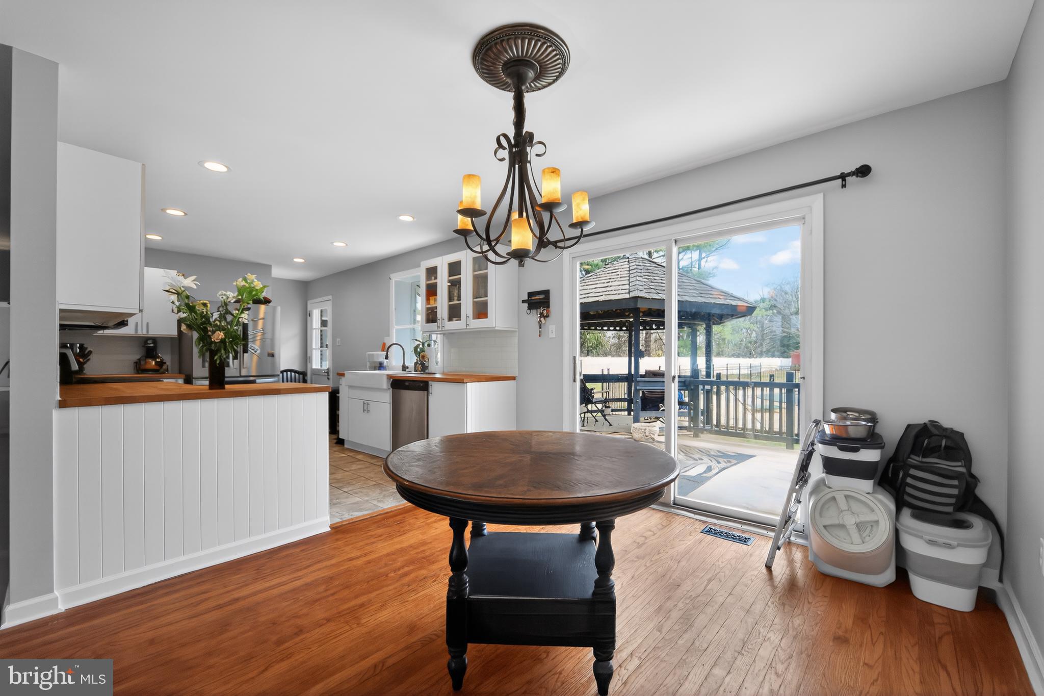 120 Fish Pond Road Sewell, NJ 08080 - Photo 6 of 37