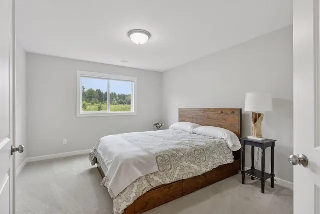 $734,900 | 25 Summit Farm Lane, Gem Lake, MN 55110