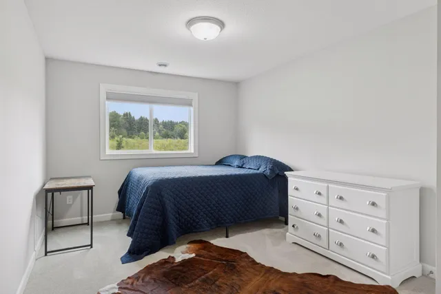 $734,900 | 25 Summit Farm Lane, Gem Lake, MN 55110