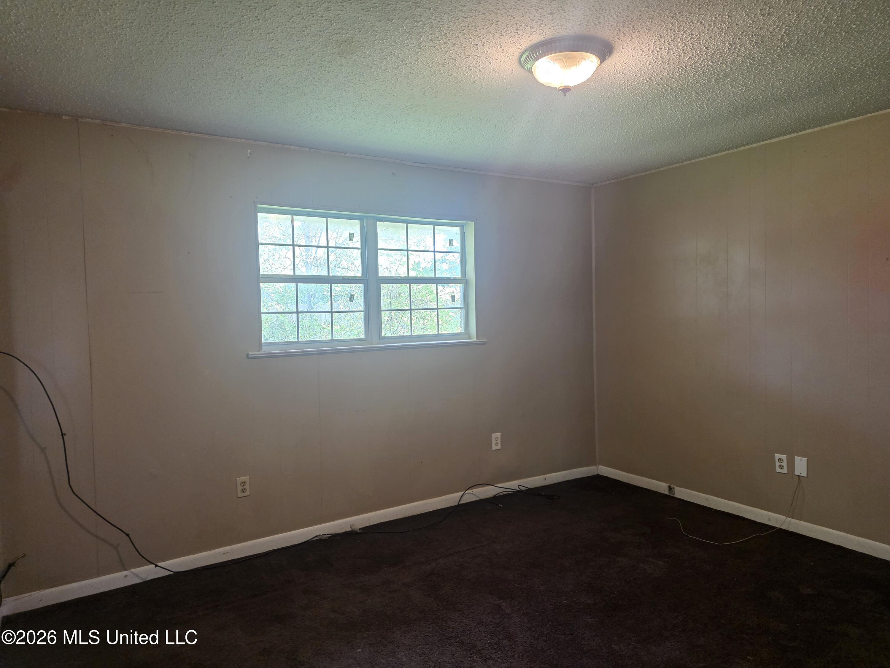 607 Temple Drive Gulfport, MS 39503 - Photo 14 of 28 Bedroom 2 v1