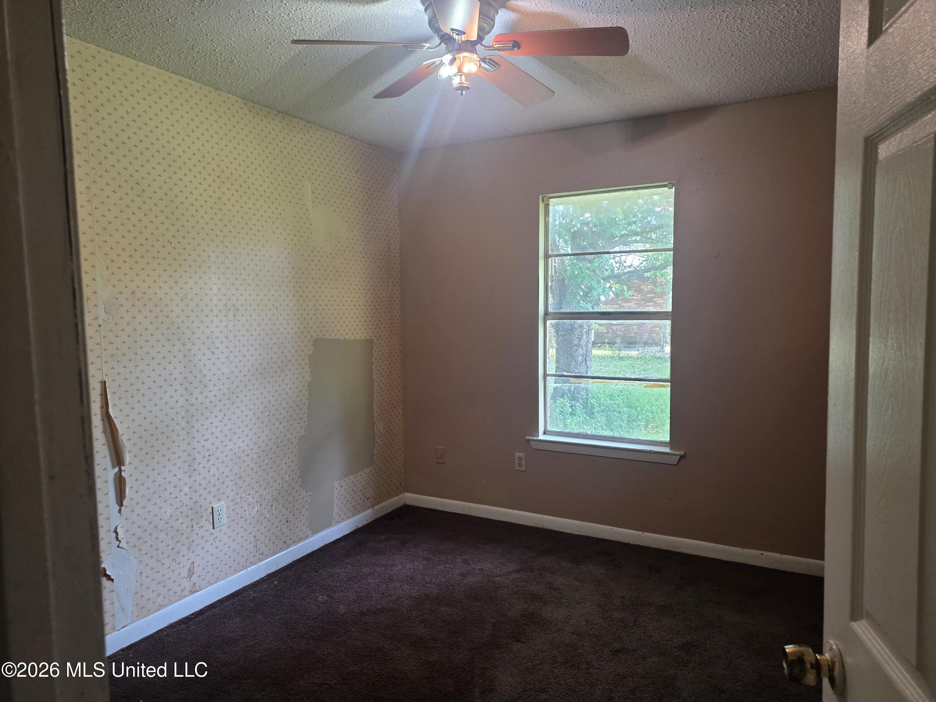 607 Temple Drive Gulfport, MS 39503 - Photo 20 of 28 Bedroom 3 v2