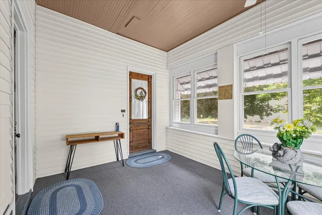 a view of a house with a big yard