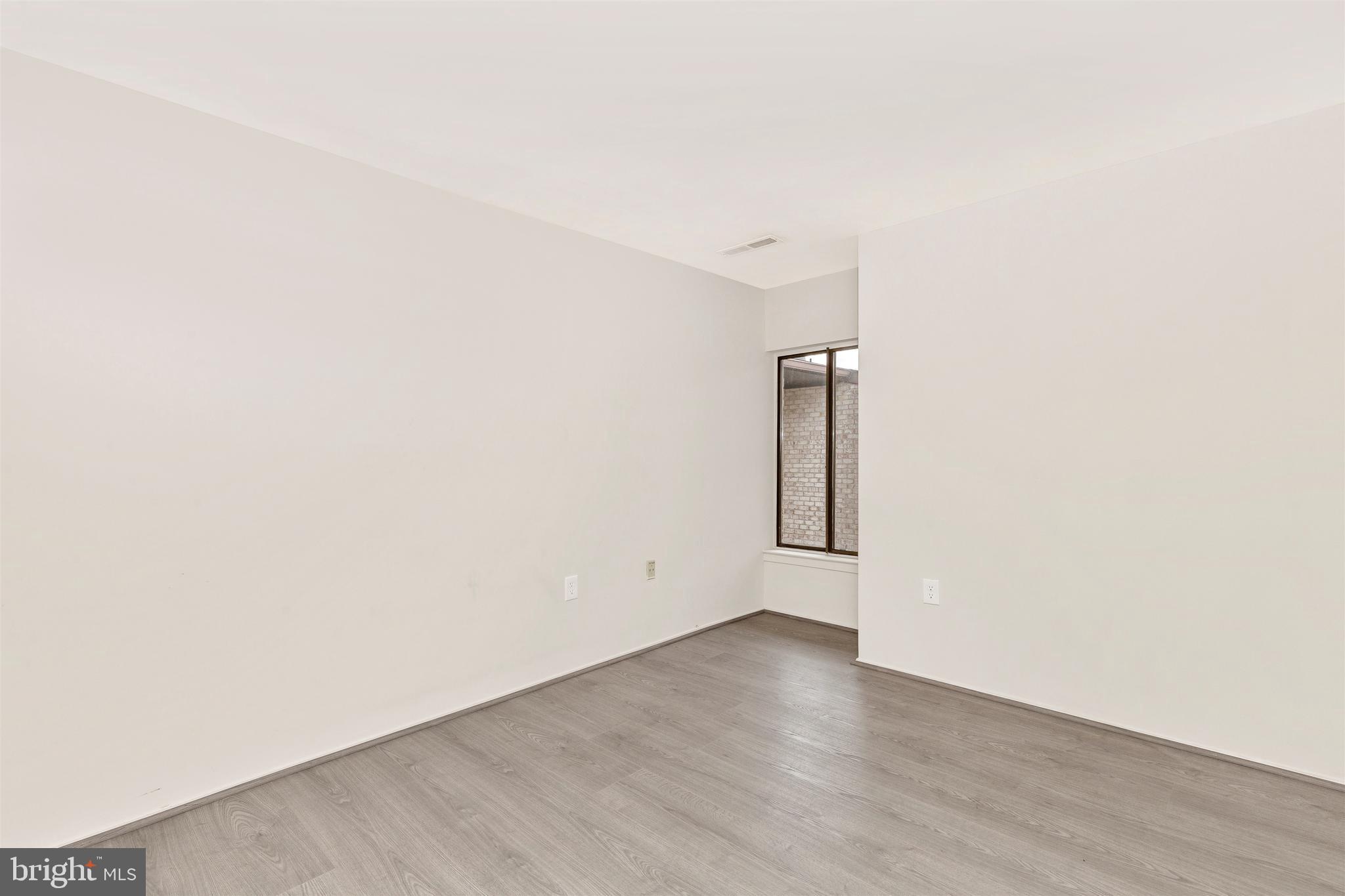 10006 Stedwick Road, Unit 304 Gaithersburg, MD 20886 - Photo 29 of 43 2nd Bedroom
