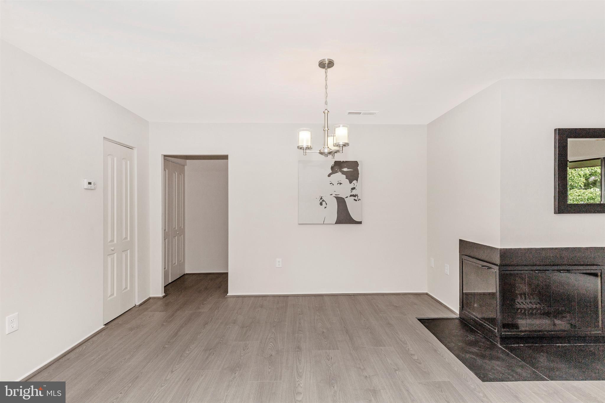 10006 Stedwick Road, Unit 304 Gaithersburg, MD 20886 - Photo 10 of 43 Dining Room
