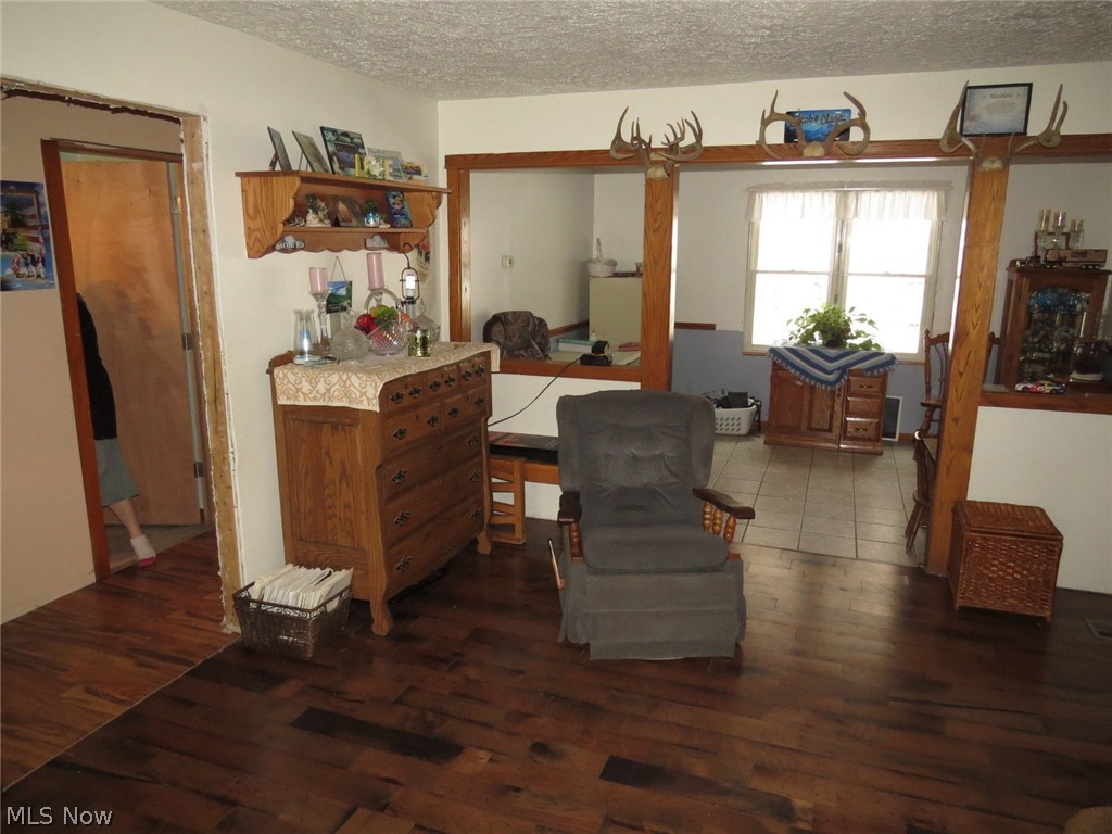 9205 March Road Northeast East Rochester, OH 44625 - Photo 10 of 16 Gallery Image 10