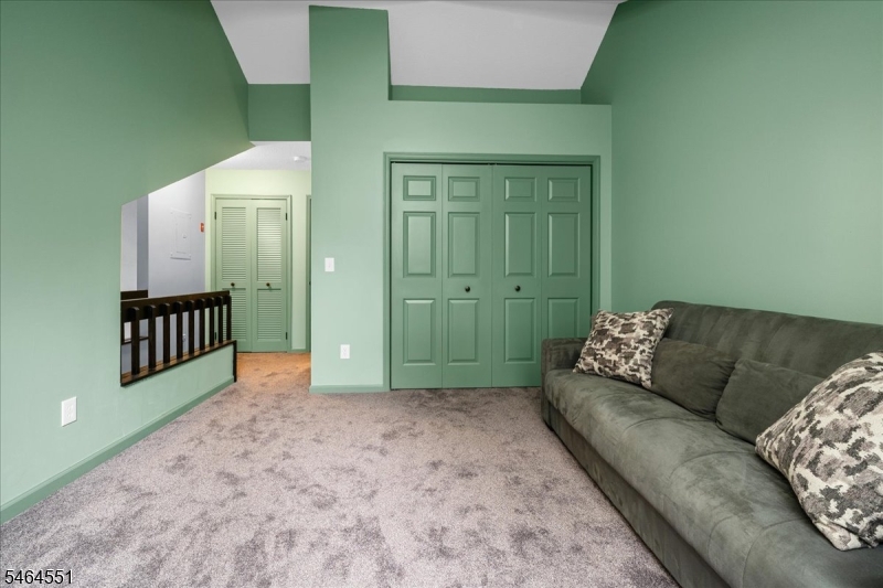 26 Red Oak Terrace Oak Ridge, NJ 07438 - Photo 26 of 32 Gallery Image 26