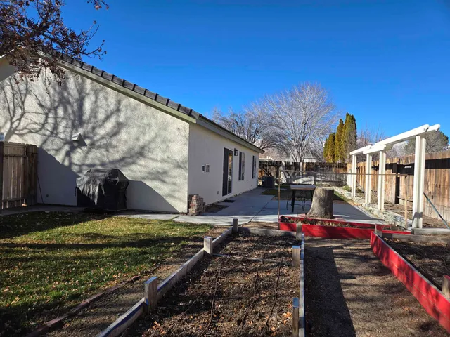 $634,500 | 2361 Hopi Circle, Unit 3, Bishop, CA 93514