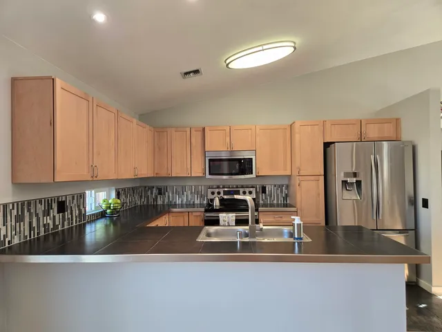 $634,500 | 2361 Hopi Circle, Unit 3, Bishop, CA 93514