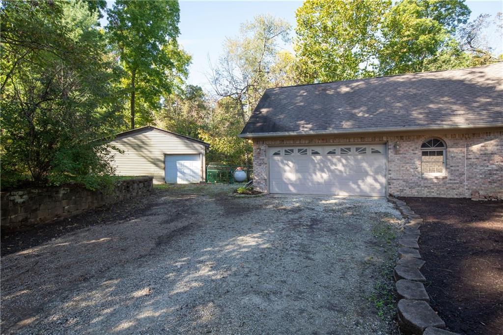 11318 Paddock Road Mooresville, IN 46158 - Photo 4 of 52