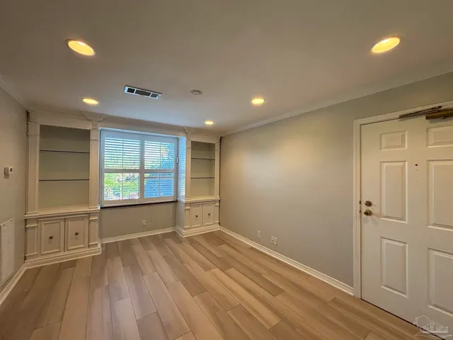 $255,000 | 2007 East Gadsden Street, Unit 103, Pensacola, FL 32501