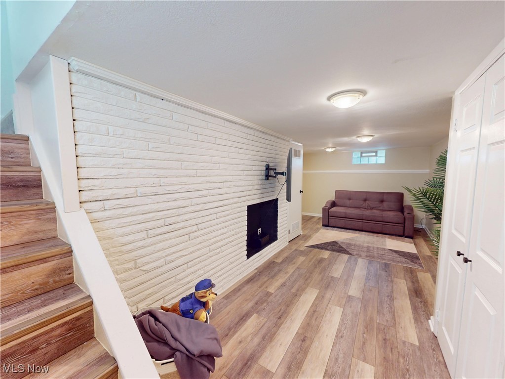 4531 Laurel Road Cleveland, OH 44121 - Photo 35 of 49