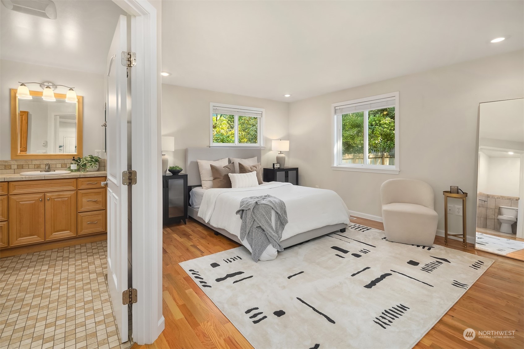 14607 22nd Avenue Southwest Burien, WA 98166 - Photo 9 of 25