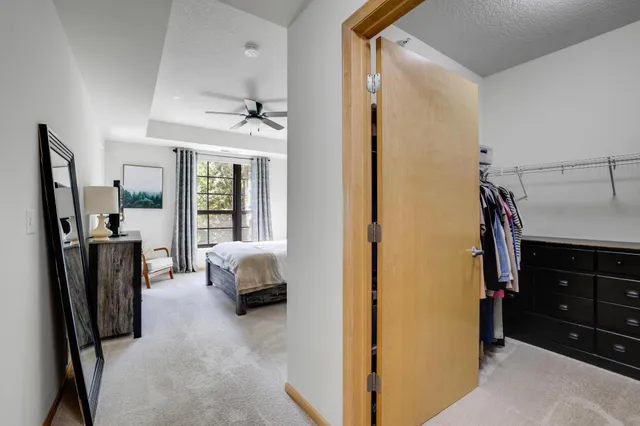 $1,900 | 2565 Franklin Avenue, Unit 207, St. Paul, MN 55114