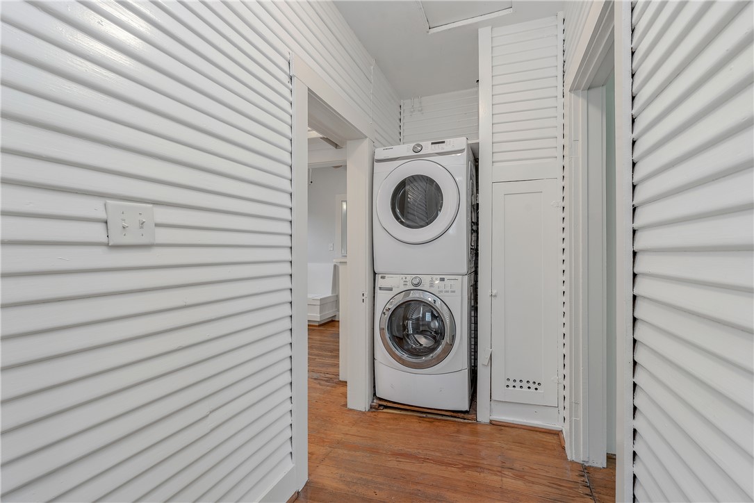 304 North Haswell Drive Bryan, TX 77803 - Photo 9 of 17 a utility room with dryer and washer