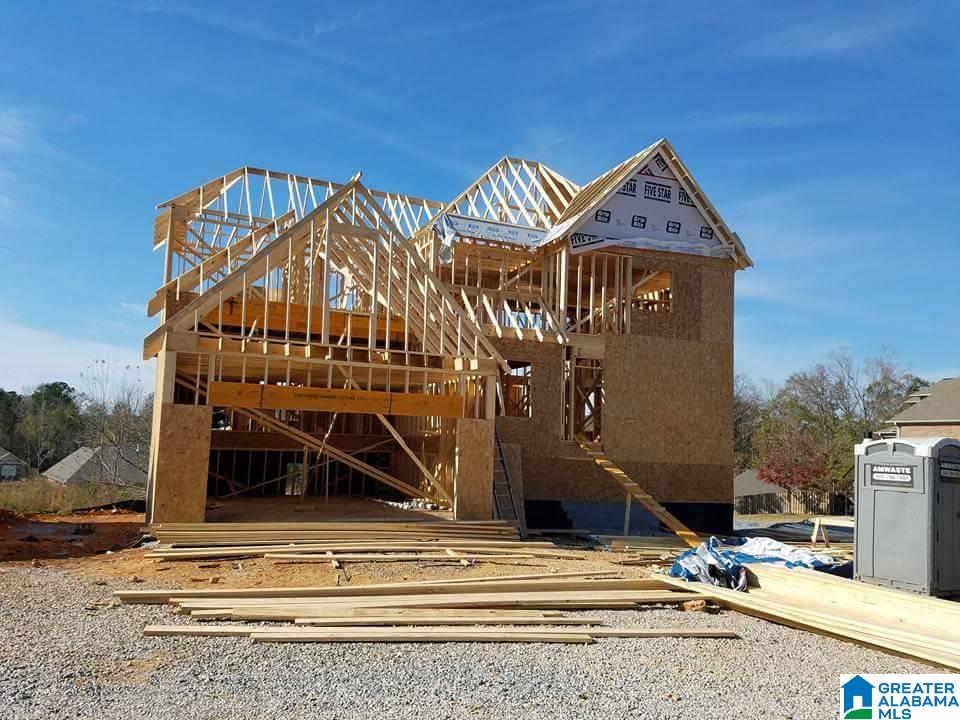 167 Red Bay Drive Alabaster, AL 35114 - Photo 1 of 2