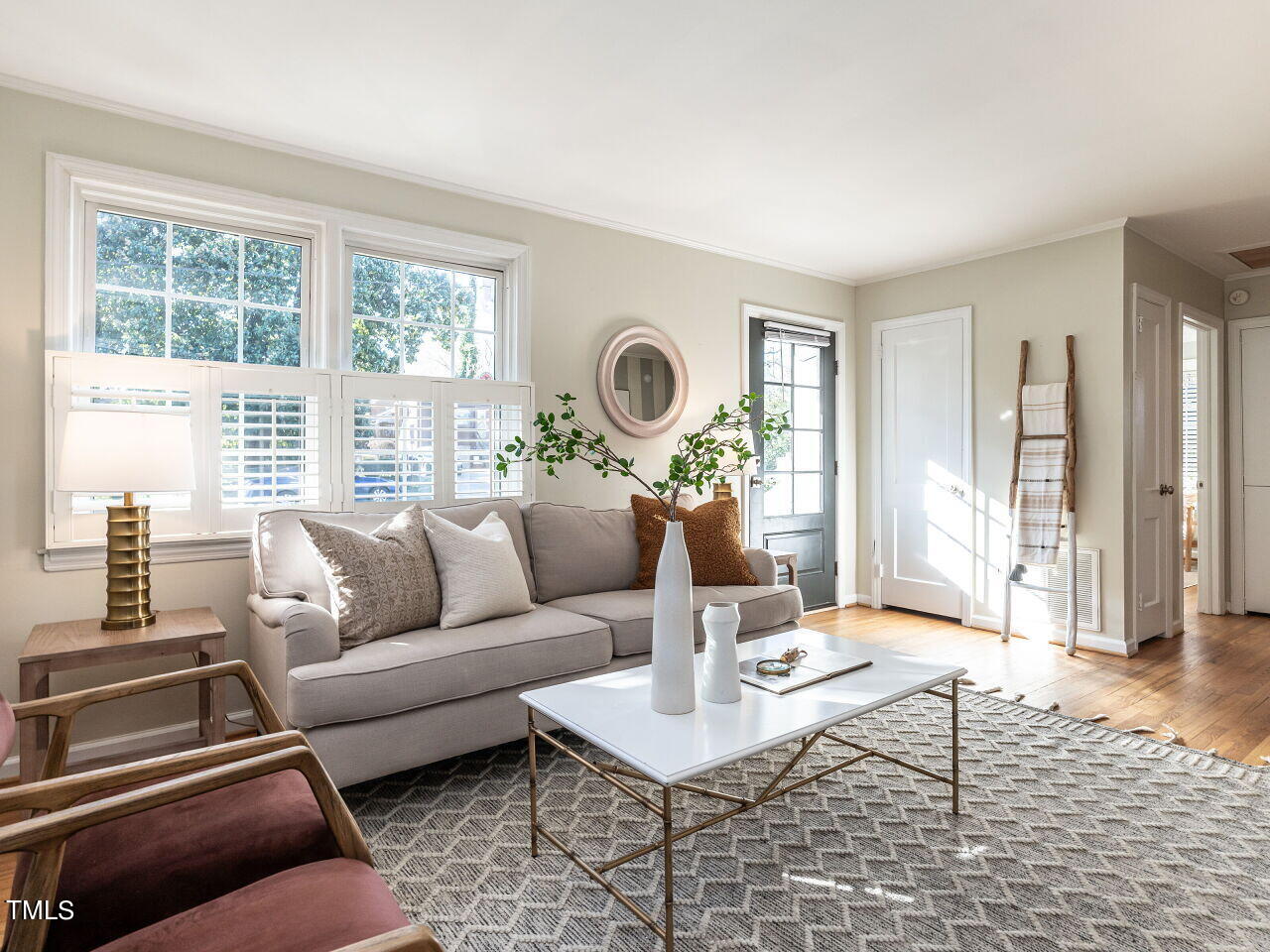 805 Young Street Raleigh, NC 27608 - Photo 9 of 35 009-1280x960-living-room