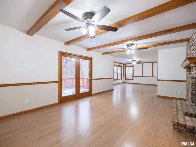 $380,000 | 221 Warrior Way, Germantown Hills, IL 61548