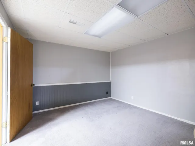 $380,000 | 221 Warrior Way, Germantown Hills, IL 61548