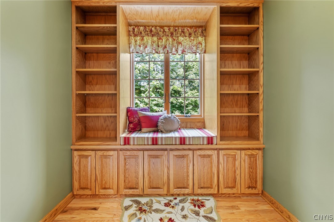 1103 Rail Fence Road Camillus, NY 13031 - Photo 32 of 50 Reading Nook
