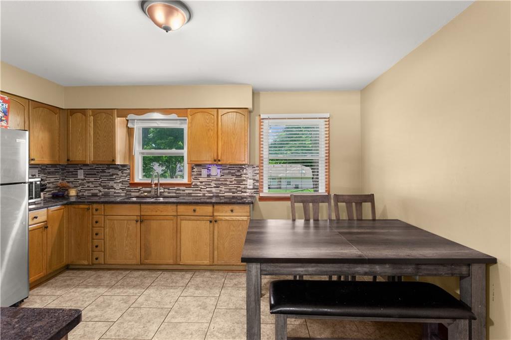 2522 Queen Ridge Drive Independence, MO 64055 - Photo 6 of 15