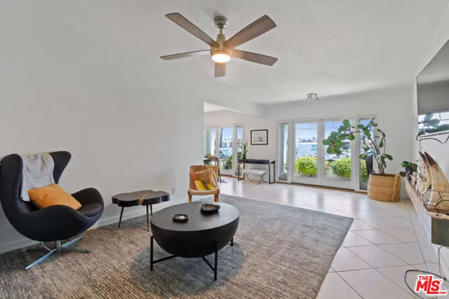 $5,400 | 317 Bay Shore Avenue, Unit 1, Long Beach, CA 90803