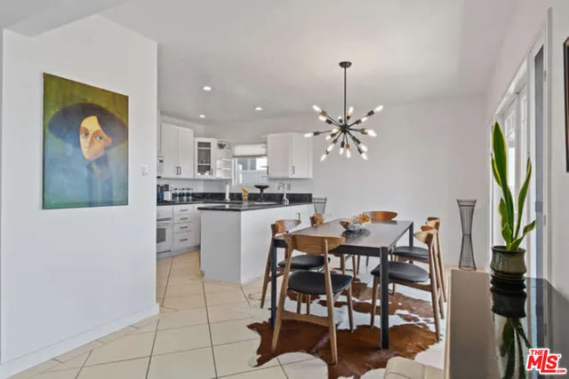 $5,400 | 317 Bay Shore Avenue, Unit 1, Long Beach, CA 90803