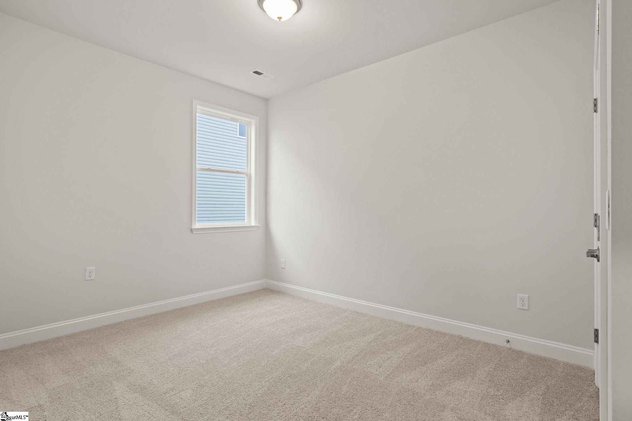 135 Anderson Oaks Lane Easley, SC 29642 - Photo 9 of 32