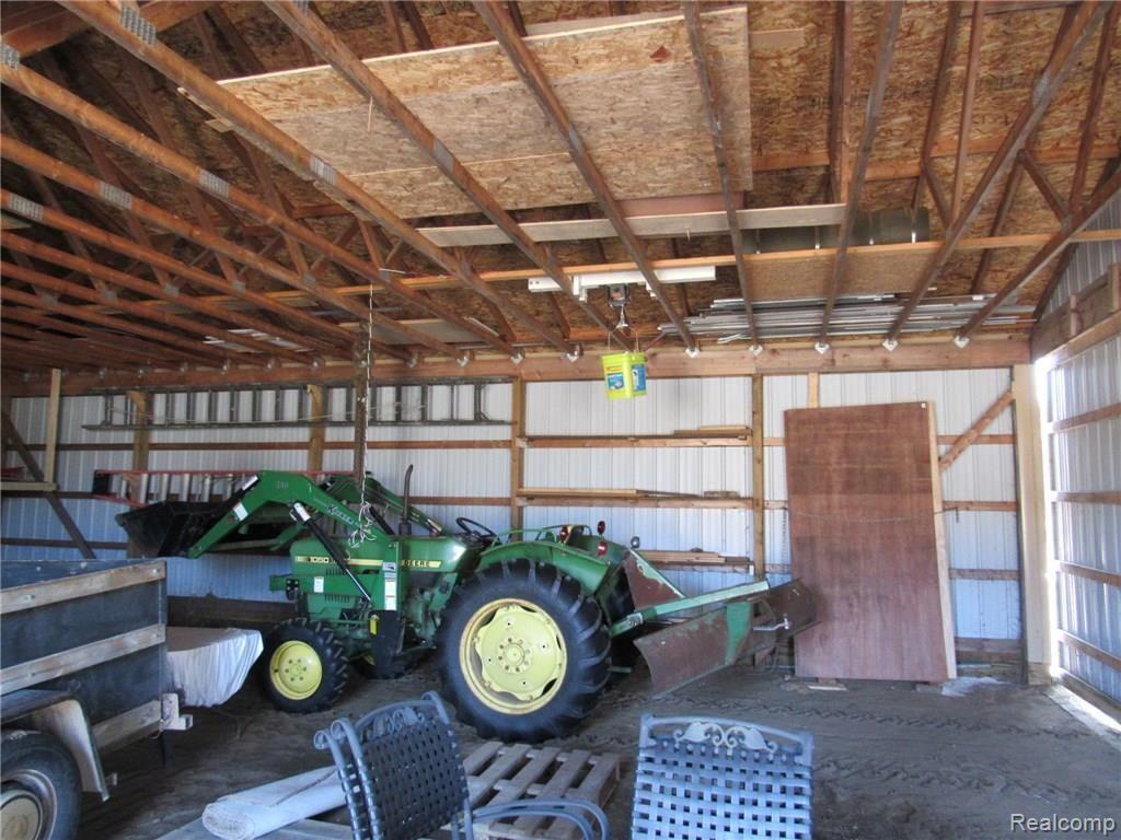 1740 Rowe Road Milford, MI 48380 - Photo 37 of 37 IMG_1846.JPG