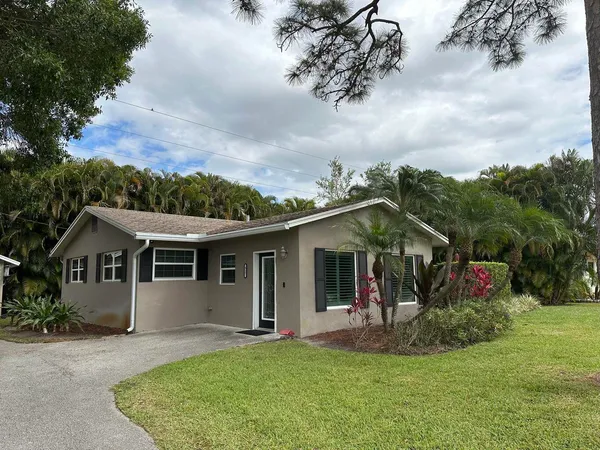 $2,700 | 917 Southwest 36th Terrace, Palm City, FL 34990