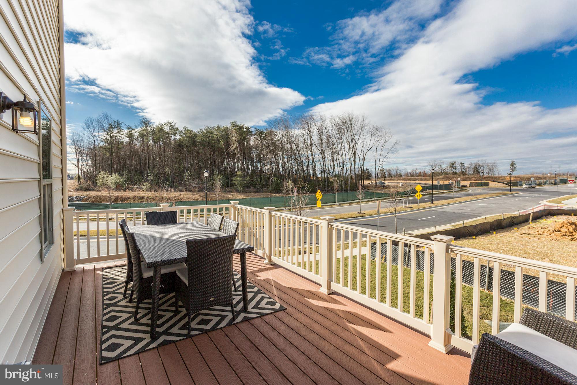 14304 Ridge View Lane Laurel, MD 20707 - Photo 28 of 30 Exterior (Rear)