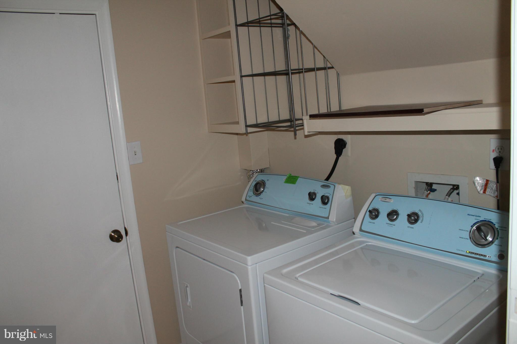 1305 Windleaf Drive, Unit 161 Reston, VA 20194 - Photo 9 of 17 Interior (General)