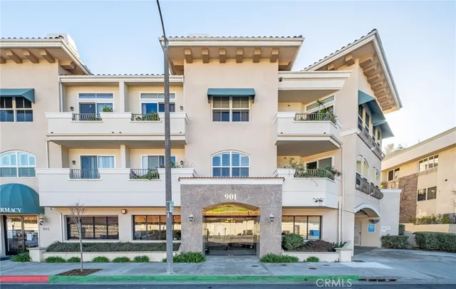 $689,000 | 901 Deep Valley Drive, Unit 104, Rolling Hills Estates, CA 90274