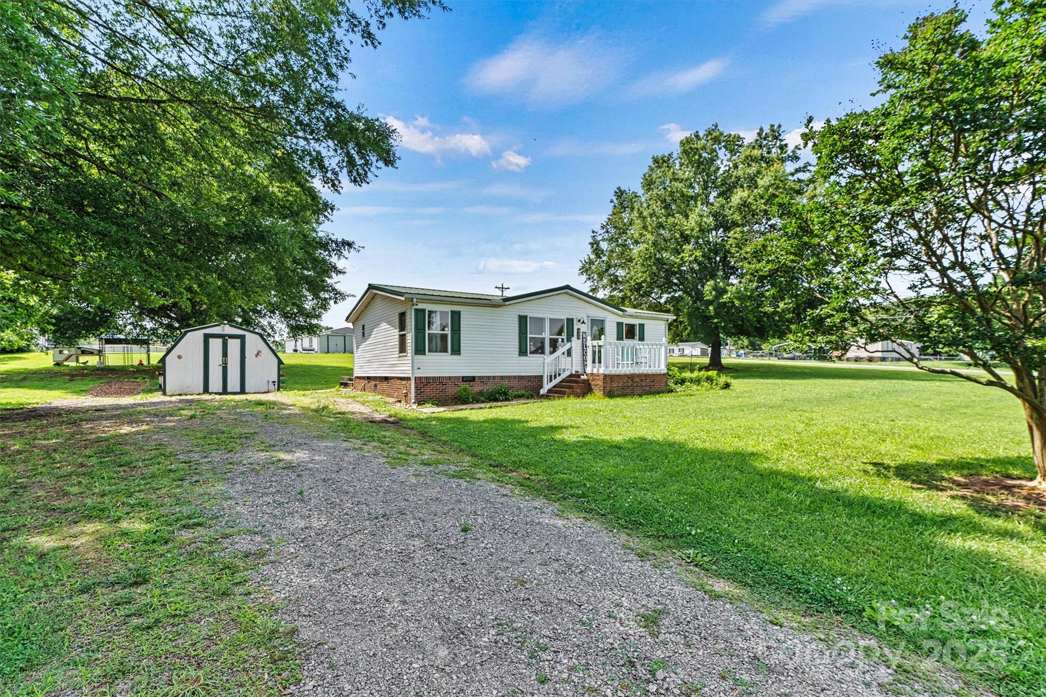 338 Hickory Grove Road Harmony, NC 28634 - Photo 1 of 38 Gallery Image 1