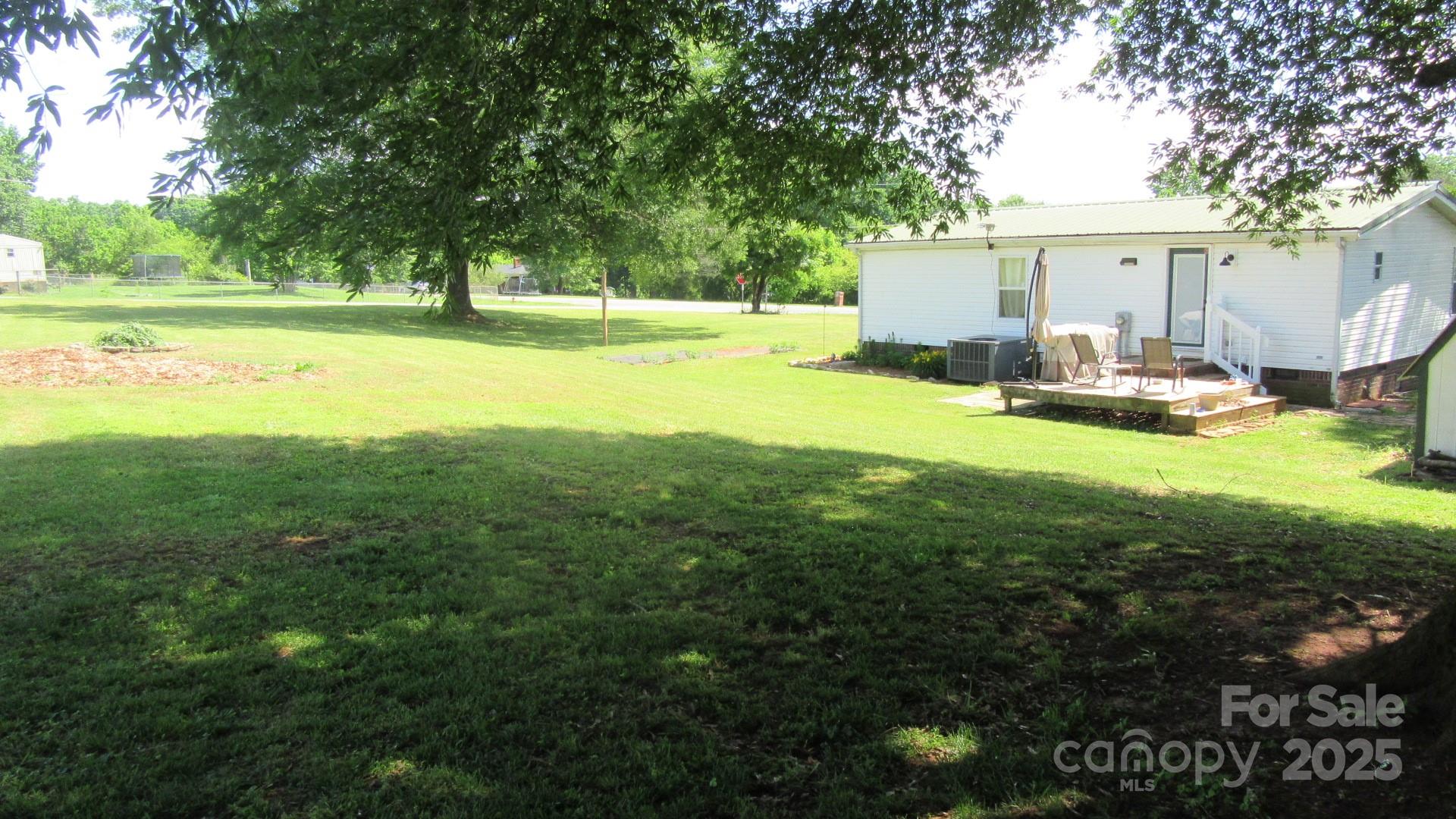 338 Hickory Grove Road Harmony, NC 28634 - Photo 27 of 38 Gallery Image 27