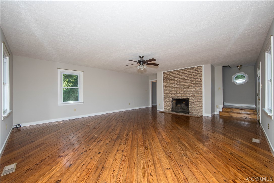 6096 Cartersville Road Powhatan, VA 23139 - Photo 3 of 24 Gallery Image 3