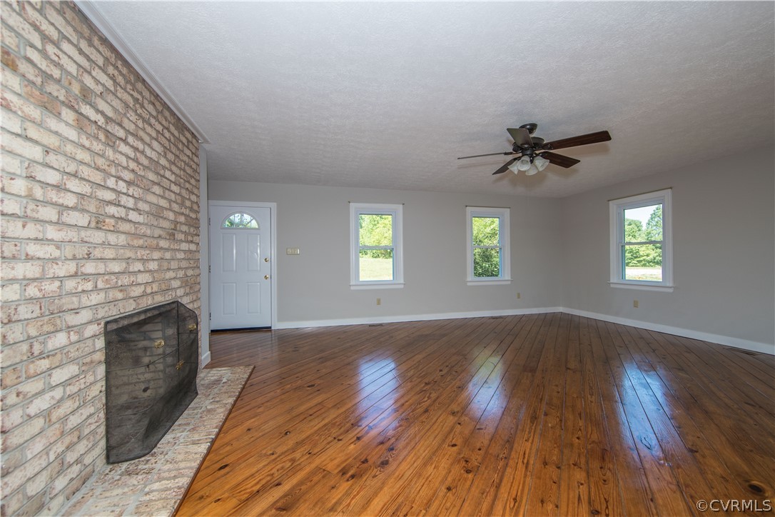 6096 Cartersville Road Powhatan, VA 23139 - Photo 4 of 24 Gallery Image 4