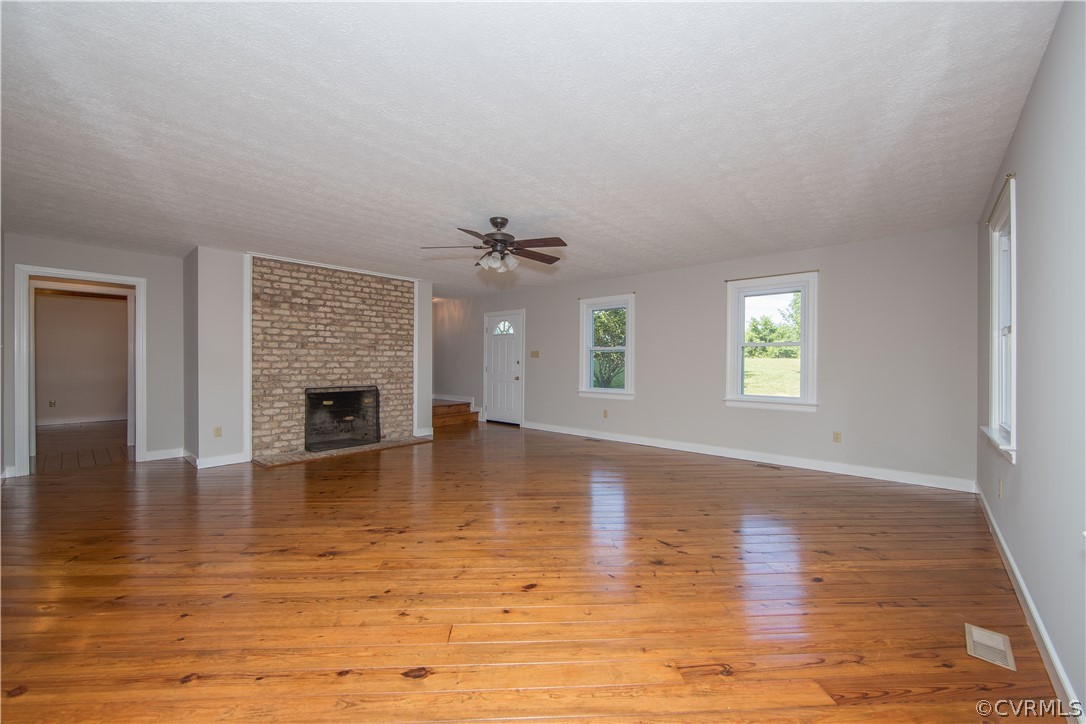 6096 Cartersville Road Powhatan, VA 23139 - Photo 5 of 24 Gallery Image 5