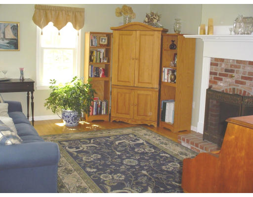 25 Chamberlain Road Westford, MA 01886 - Photo 3 of 7 Gallery Image 3