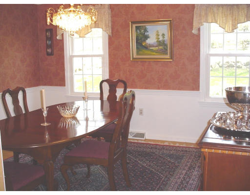 25 Chamberlain Road Westford, MA 01886 - Photo 4 of 7 Gallery Image 4