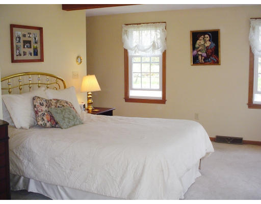25 Chamberlain Road Westford, MA 01886 - Photo 6 of 7 Gallery Image 6