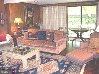 143 Kingston Road Cheltenham, PA 19012 - Photo 4 of 5 Gallery Image 4