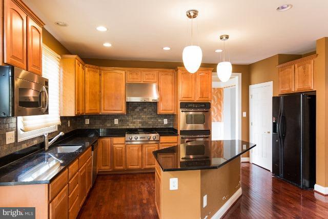 824 Stable Manor Road Reisterstown, MD 21136 - Photo 12 of 29 Kitchen