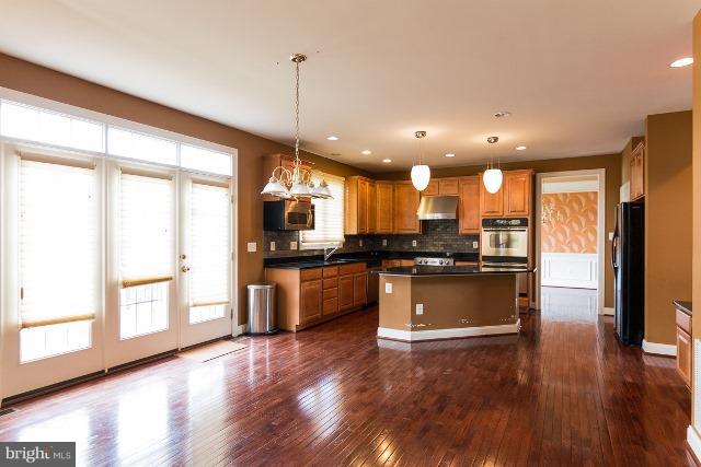 824 Stable Manor Road Reisterstown, MD 21136 - Photo 16 of 29 Kitchen
