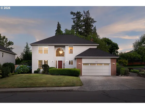 $720,000 | 10954 Southwest Geneva Street, Tigard, OR 97223