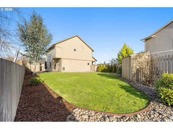 $535,000 | 128 Finneys Avenue, Molalla, OR 97038