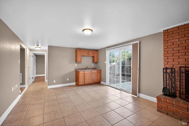 $875,000 | 411 Cherry Street, Petaluma, CA 94952