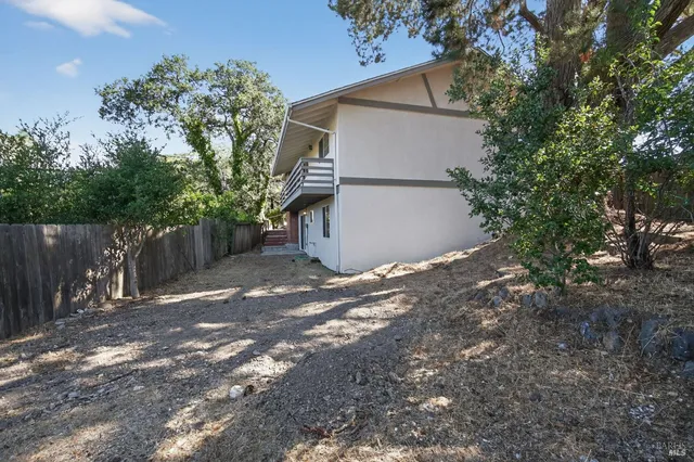 $875,000 | 411 Cherry Street, Petaluma, CA 94952