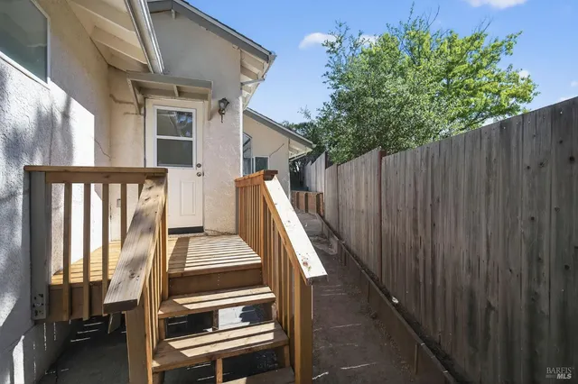 $875,000 | 411 Cherry Street, Petaluma, CA 94952