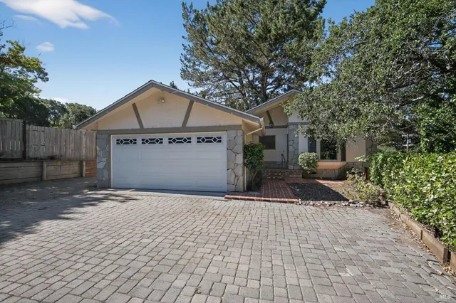 $875,000 | 411 Cherry Street, Petaluma, CA 94952