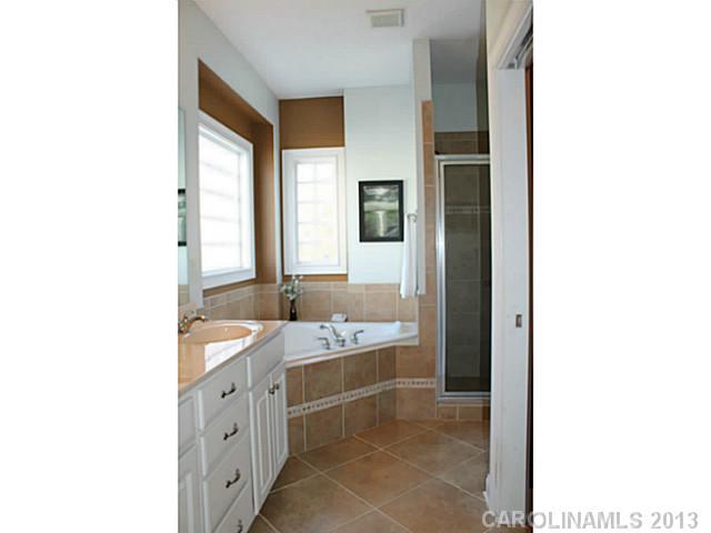 1058 Gardenia Street Fort Mill, SC 29708 - Photo 10 of 15 Gallery Image 10
